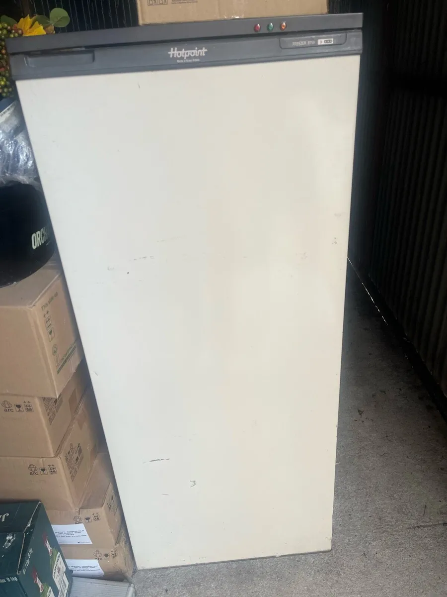 FREEZER/FRIDGE FREEZER - Image 2