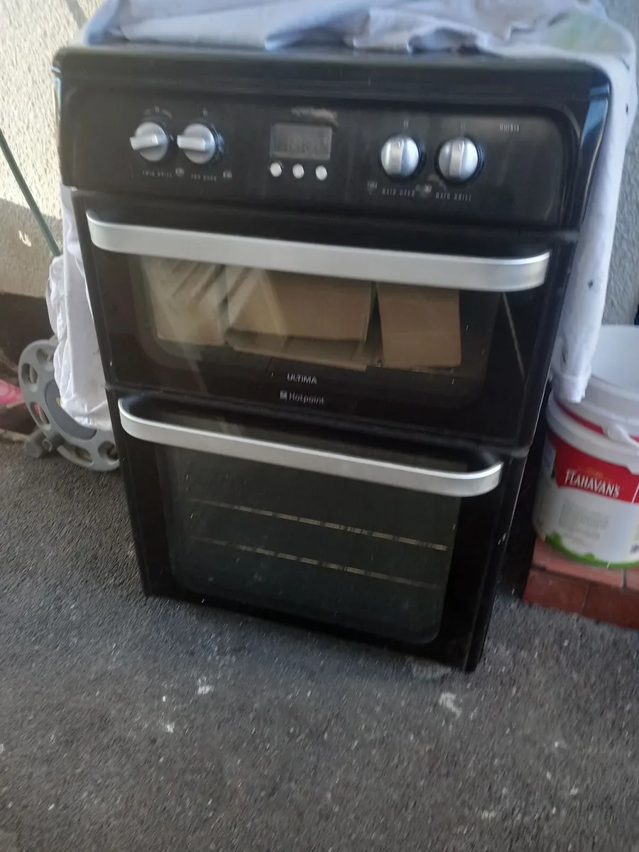 Oven - Image 2