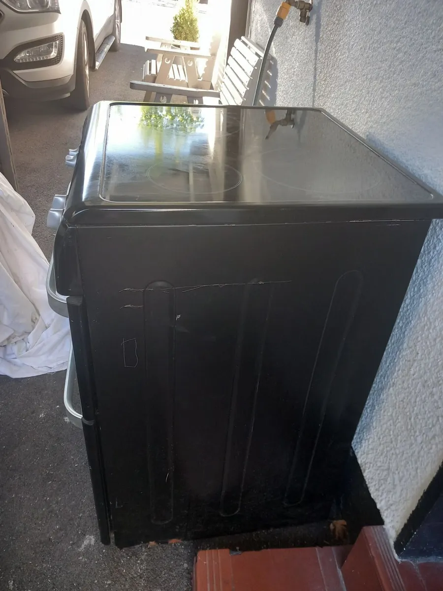 Oven - Image 3
