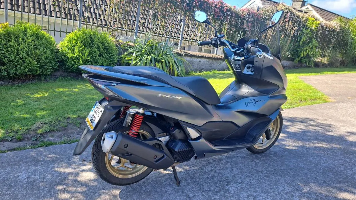 Honda Pcx 125 2022 - Image 3