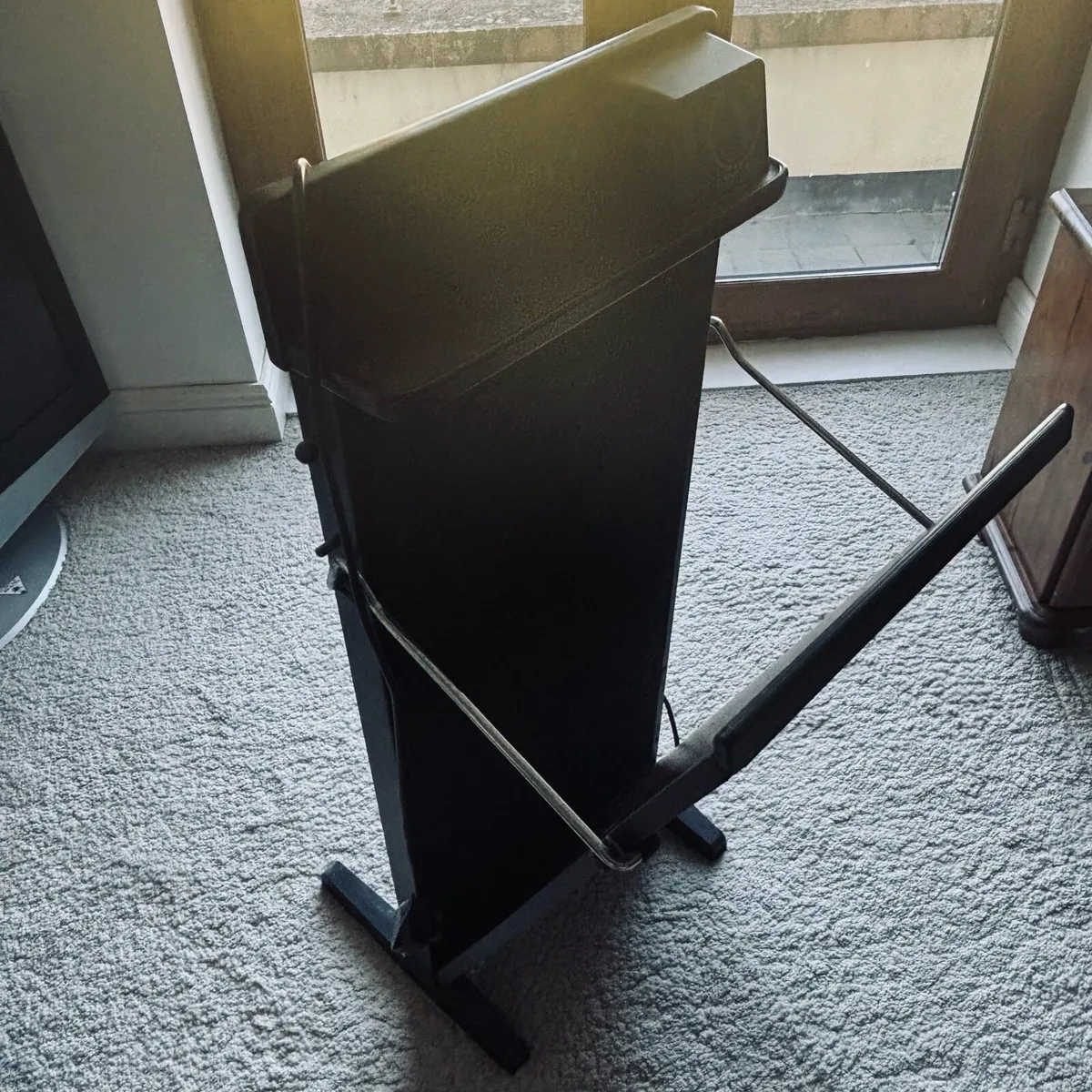 Electric trouser press. - Image 1