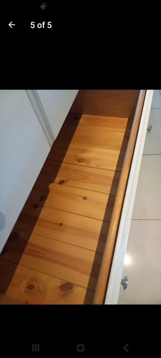 Chest of drawers - Image 2
