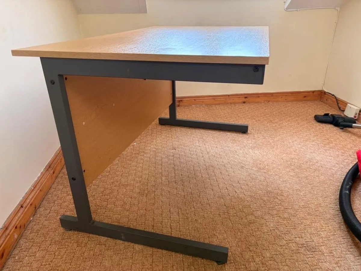 Office/Study Desk - Image 2