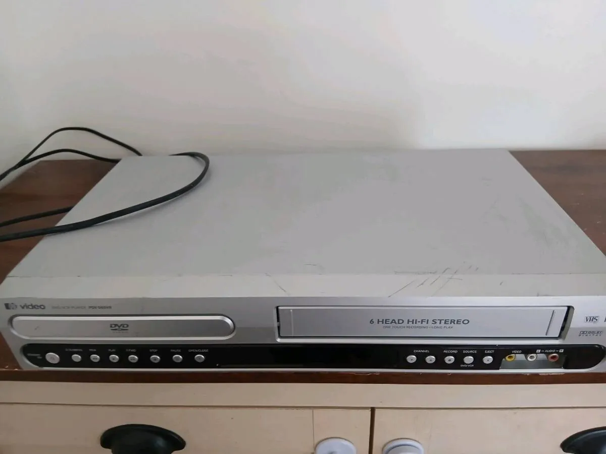 Pye dvd/vhs combo - Image 4