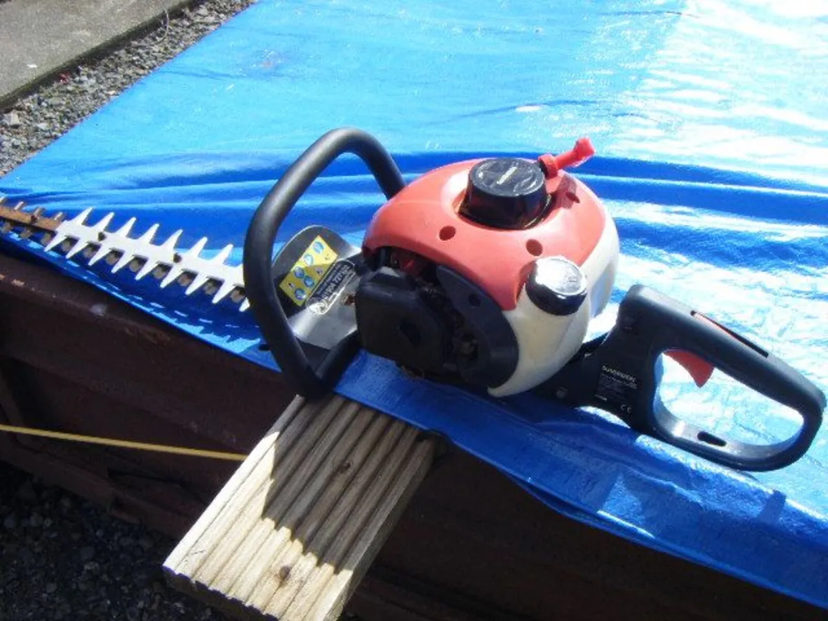 Hedge Trimmer - Image 2