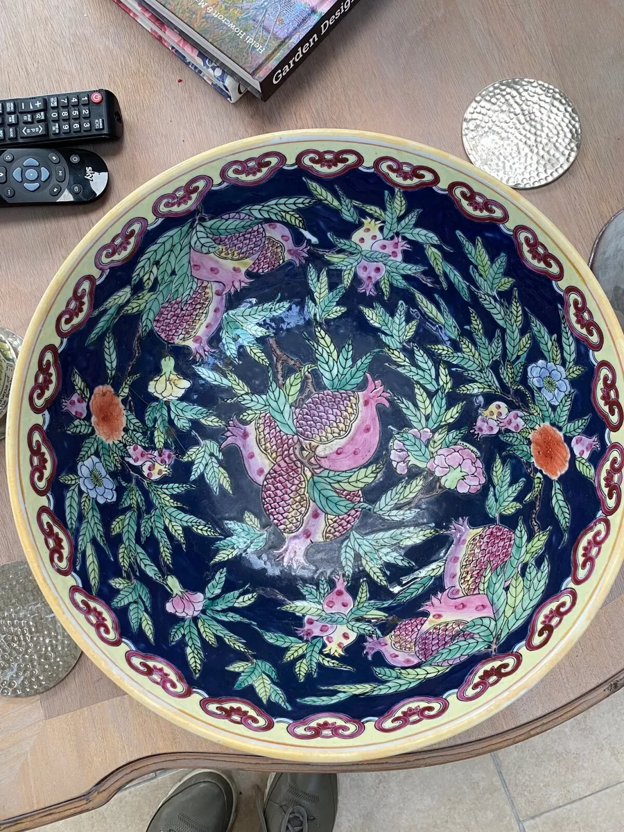 Chinese Ornate bowl - Image 3