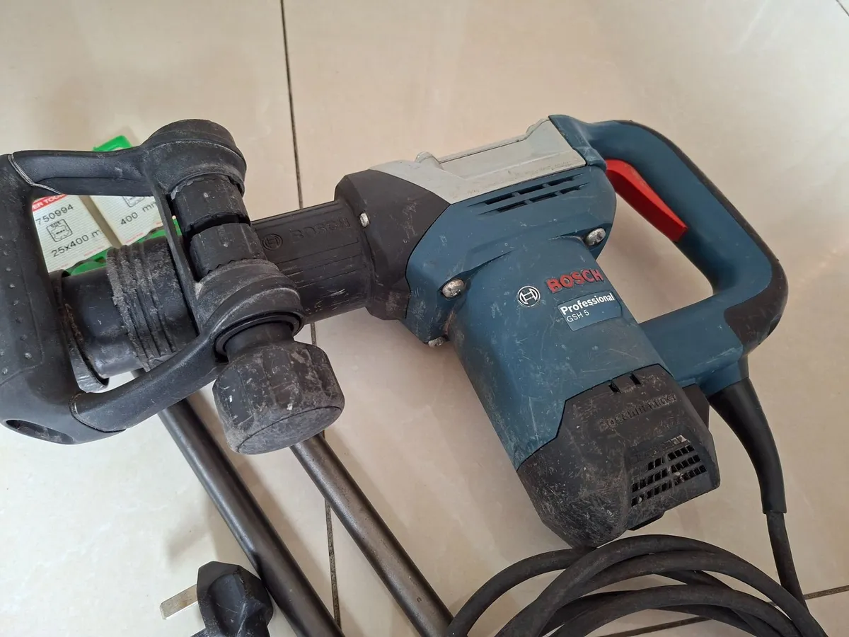 Bosch GSH 5  Sds Max Breaker 240v "Serviced" - Image 2
