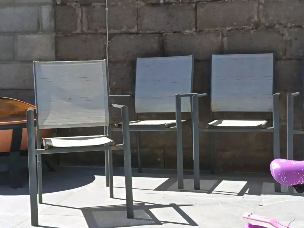 Garden chairs €50 for the lot. Ono - Image 4