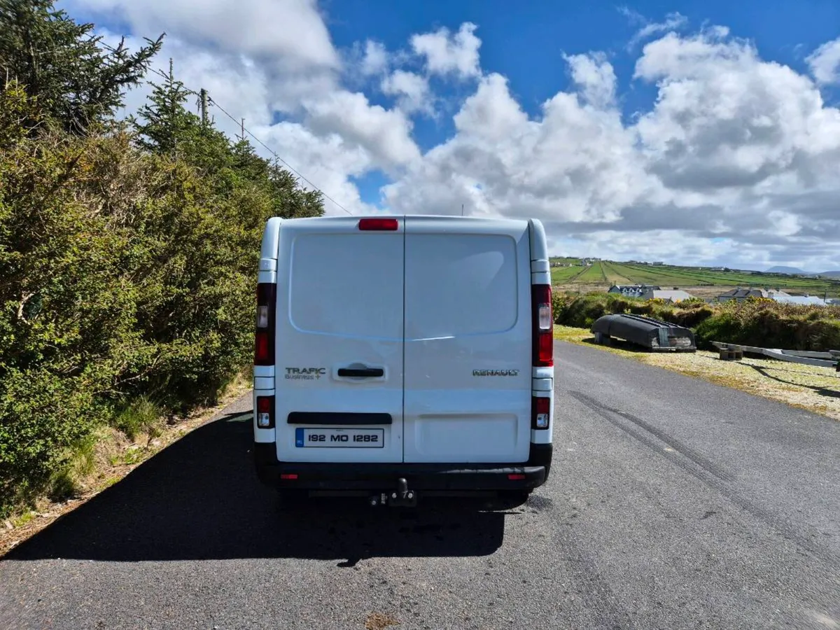 Renault Trafic - Image 3
