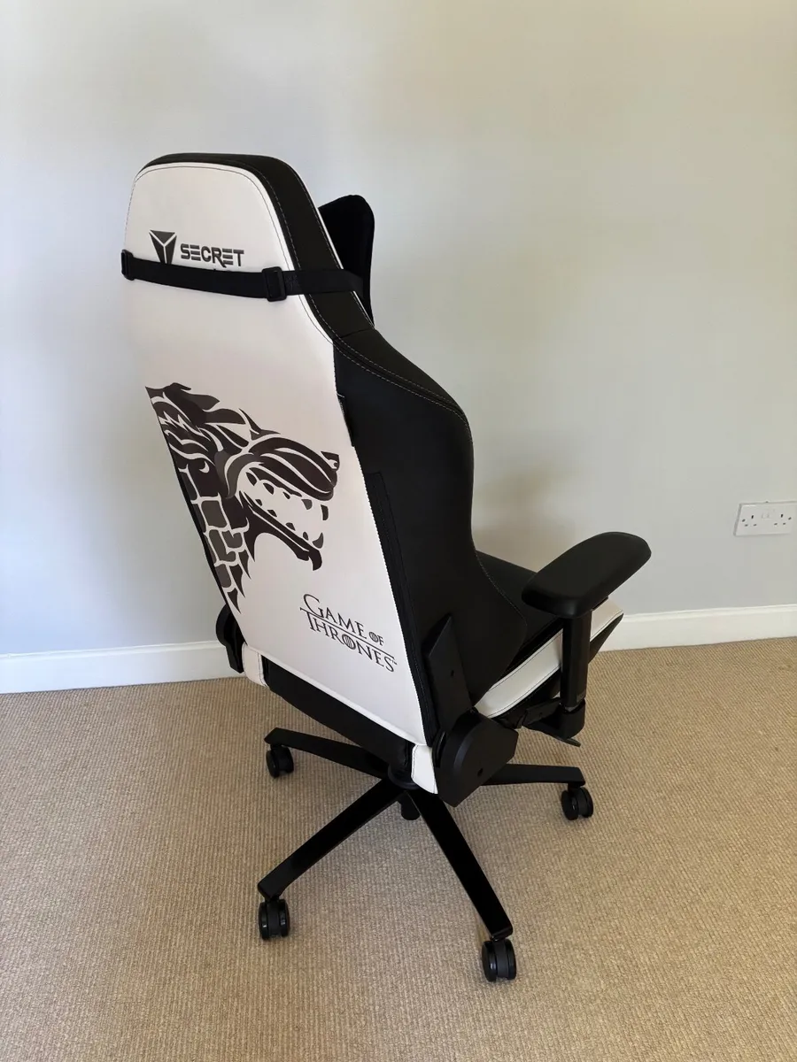 Secret Lab Omega Gaming Chair - GOT - Image 2