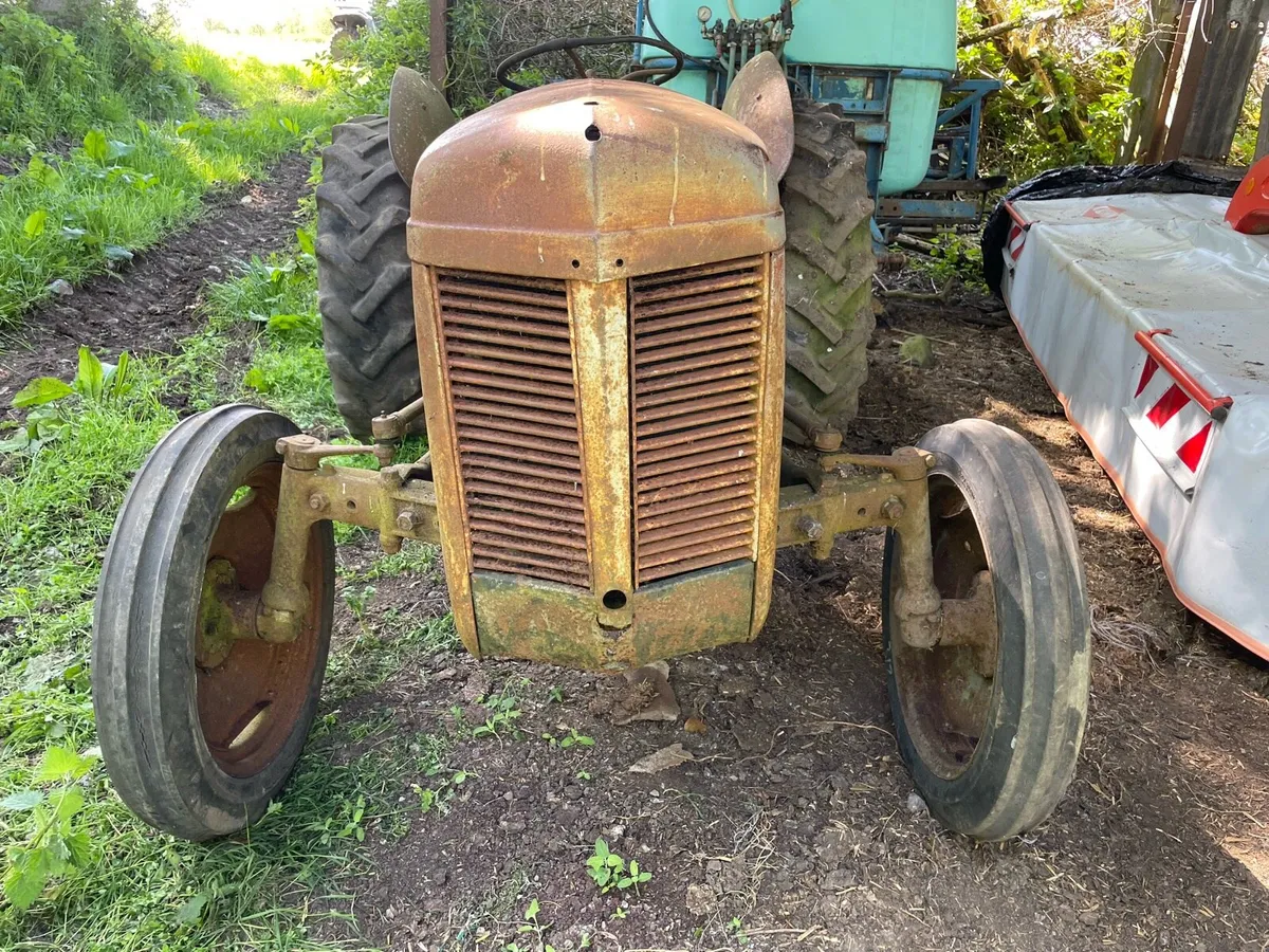 Tractor - Image 3