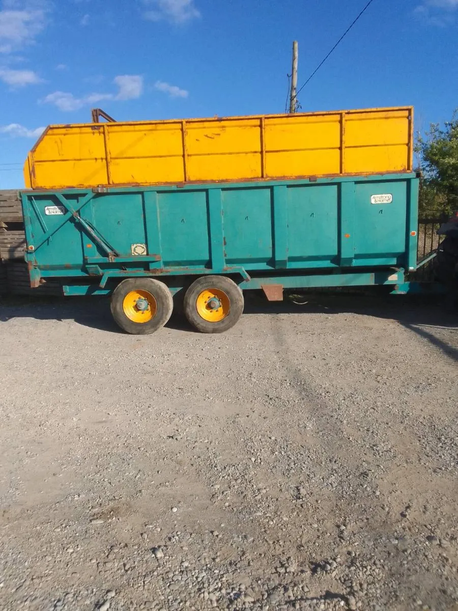 Silage trailer - Image 1