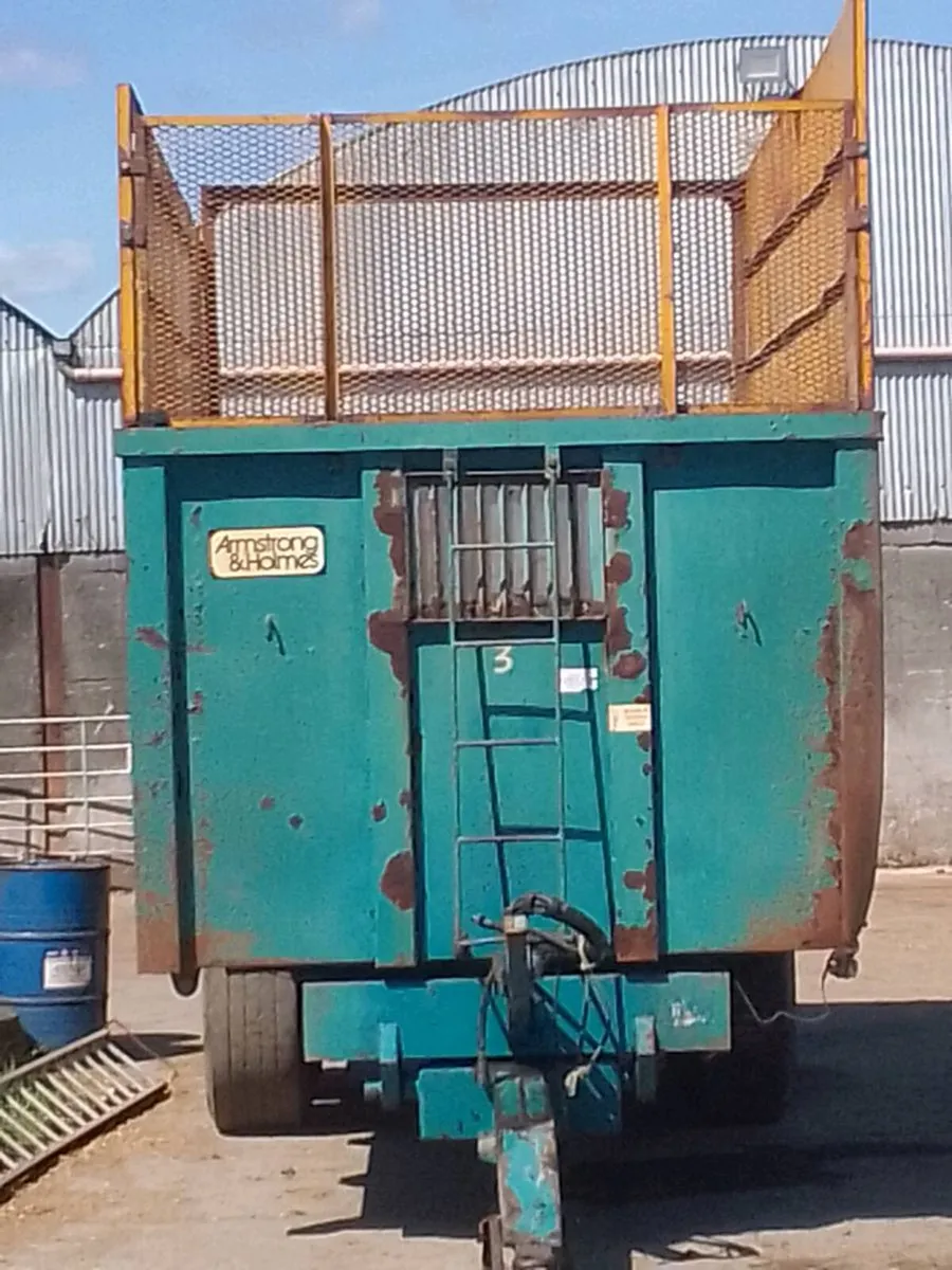 Silage trailer - Image 2