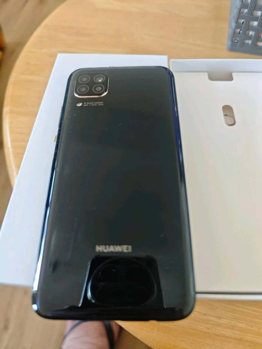 Huawei p40 lite Every network - Image 1