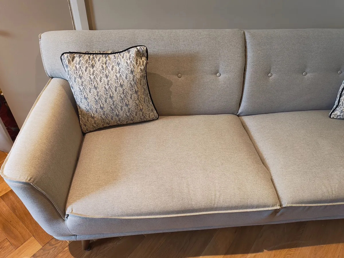 Light grey couch - Image 2