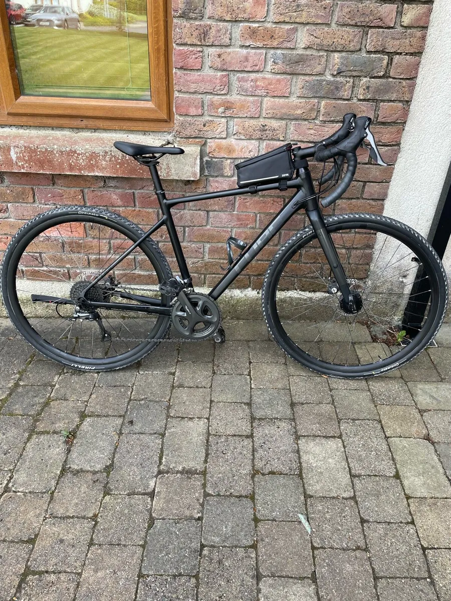 Cube Nuroad FE Gravel Bike - Image 1