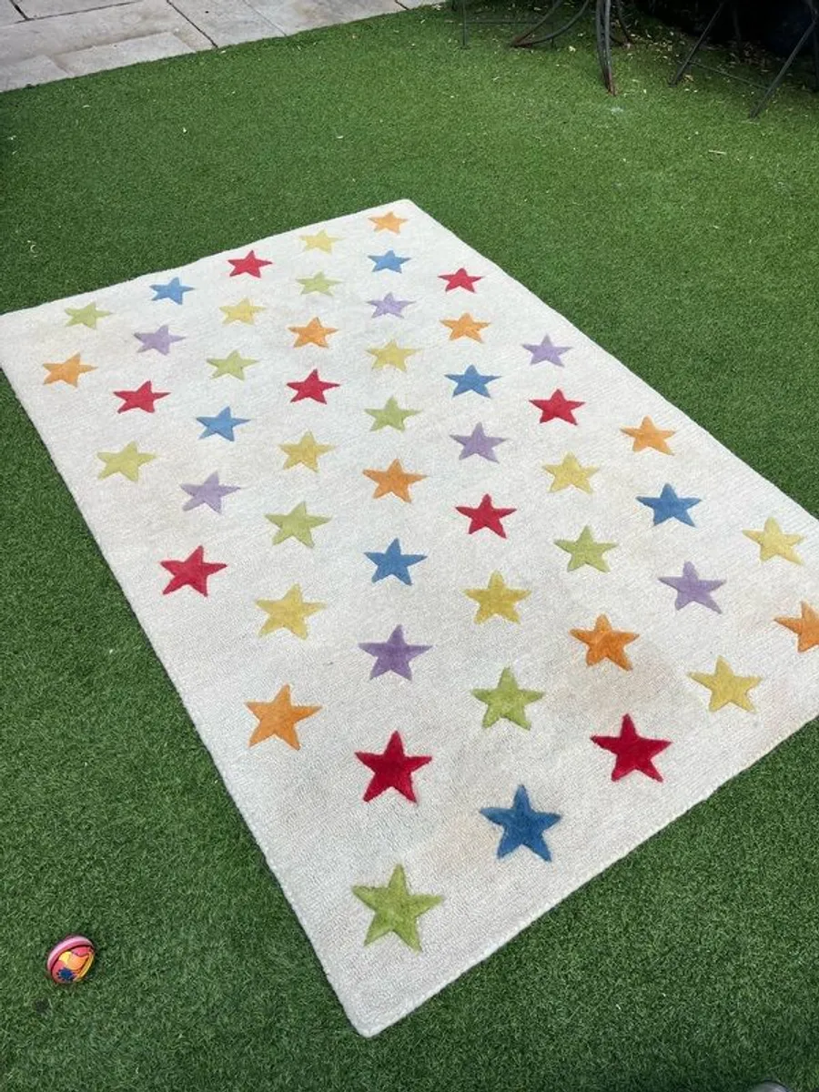 Great Little Trading Co. Hand-Tufted Wool Star Rug - Image 4