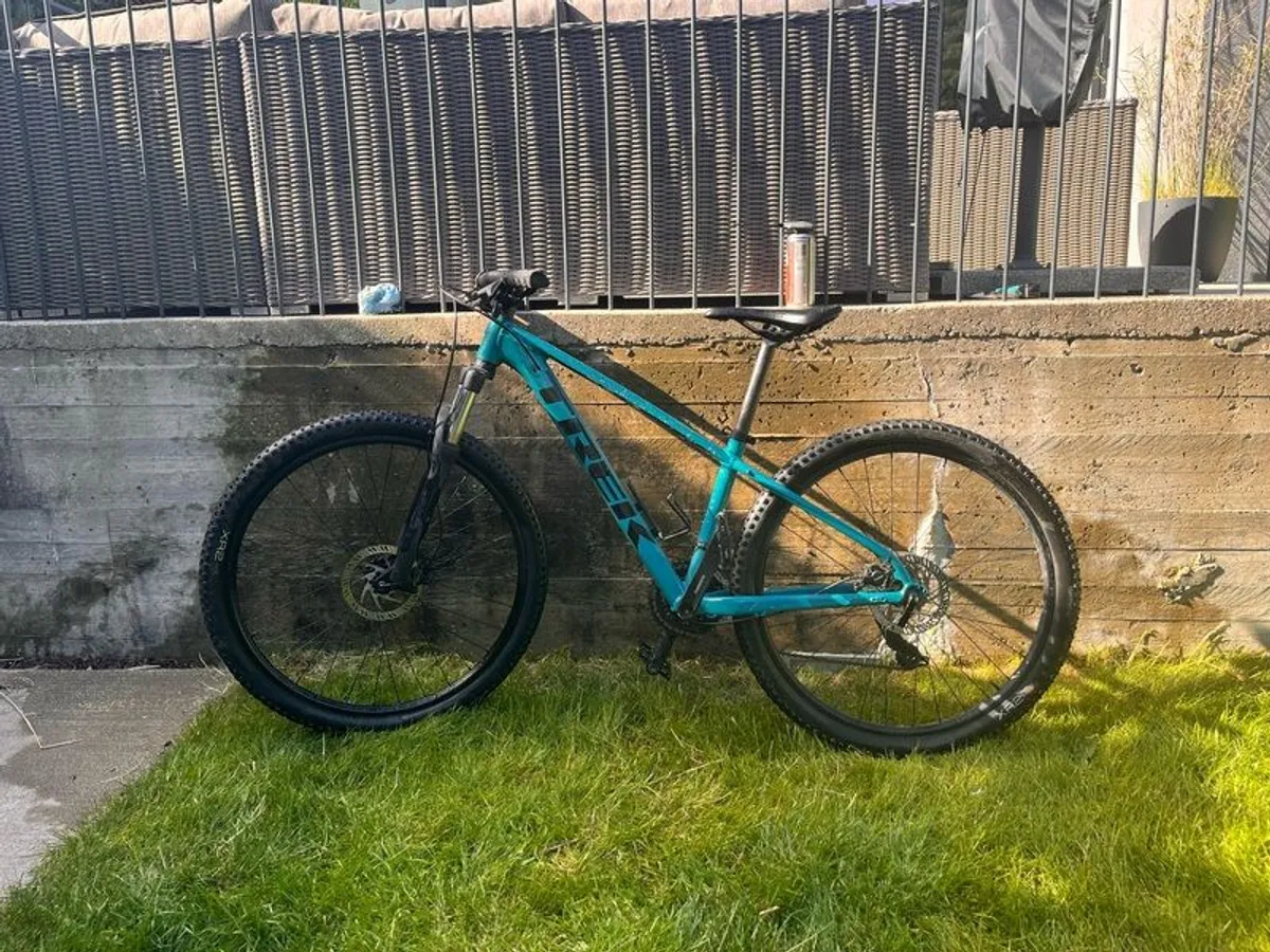 Trek Marlin 5 - Image 1