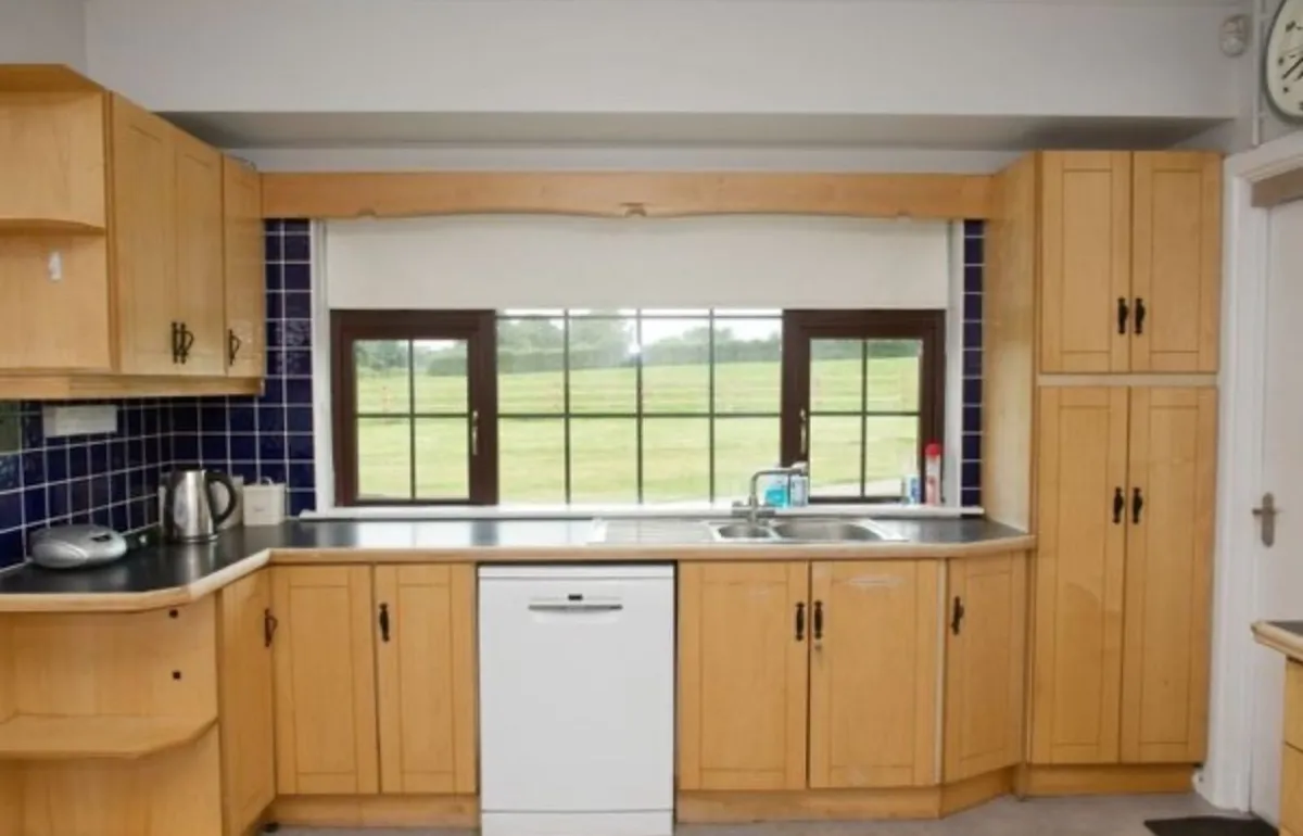 Full Kitchen Units Cabinetry - Image 2