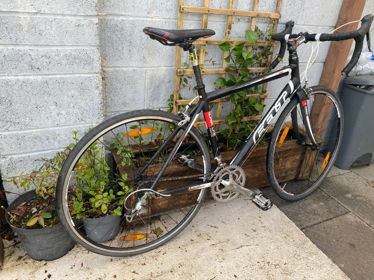Felt Superlite 54cm 700x25c wheels double - Image 4