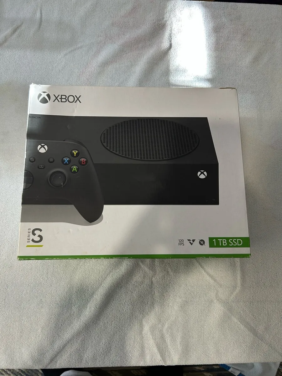 Xbox Series S 1TB Carbon Black - BOXED - Image 1