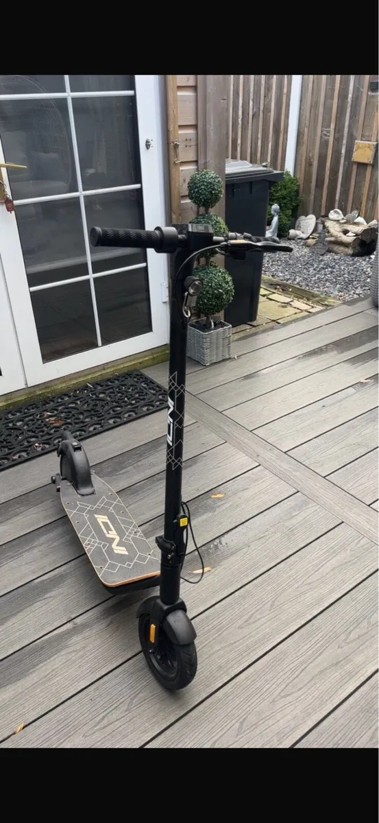 Electric scooter - Image 1
