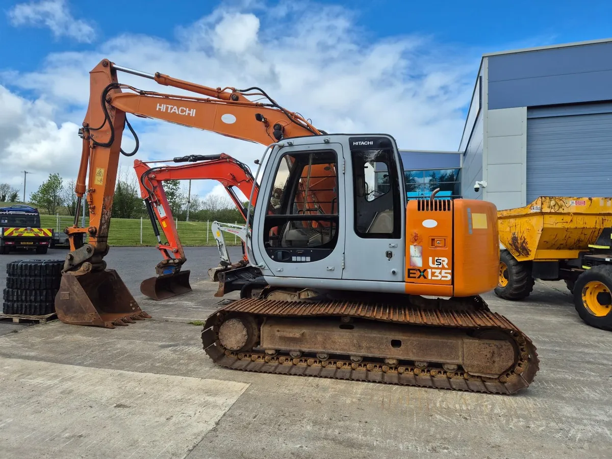 Hitachi Ex135usr 2003 - Image 2