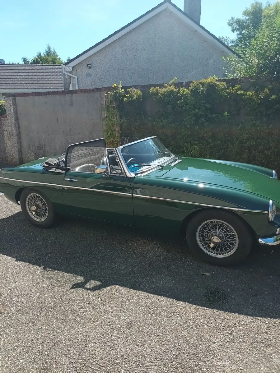 MG MGB 1970 - Image 1