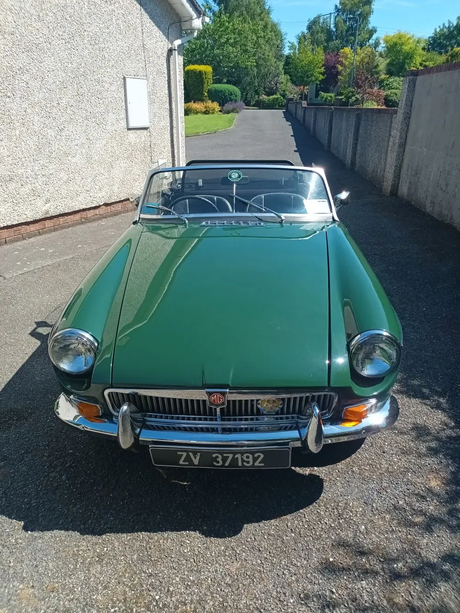 MG MGB 1970 - Image 2