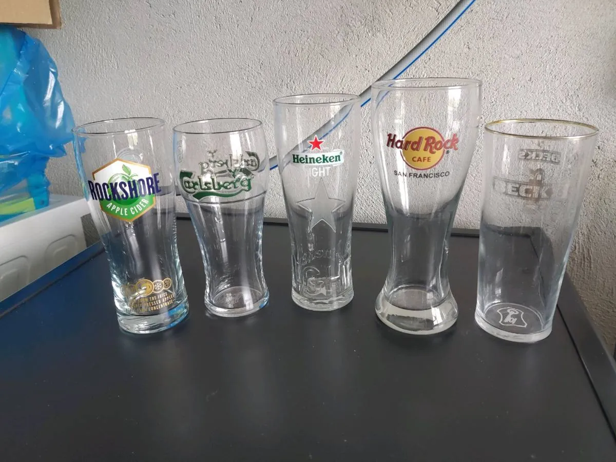 Pint glasses