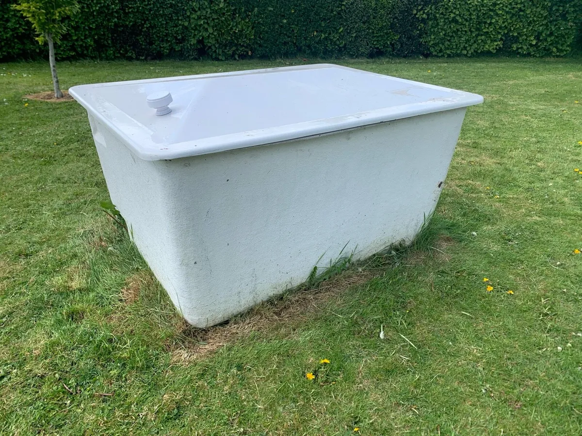 Fibre Glass Insulated Water Tank - Image 1