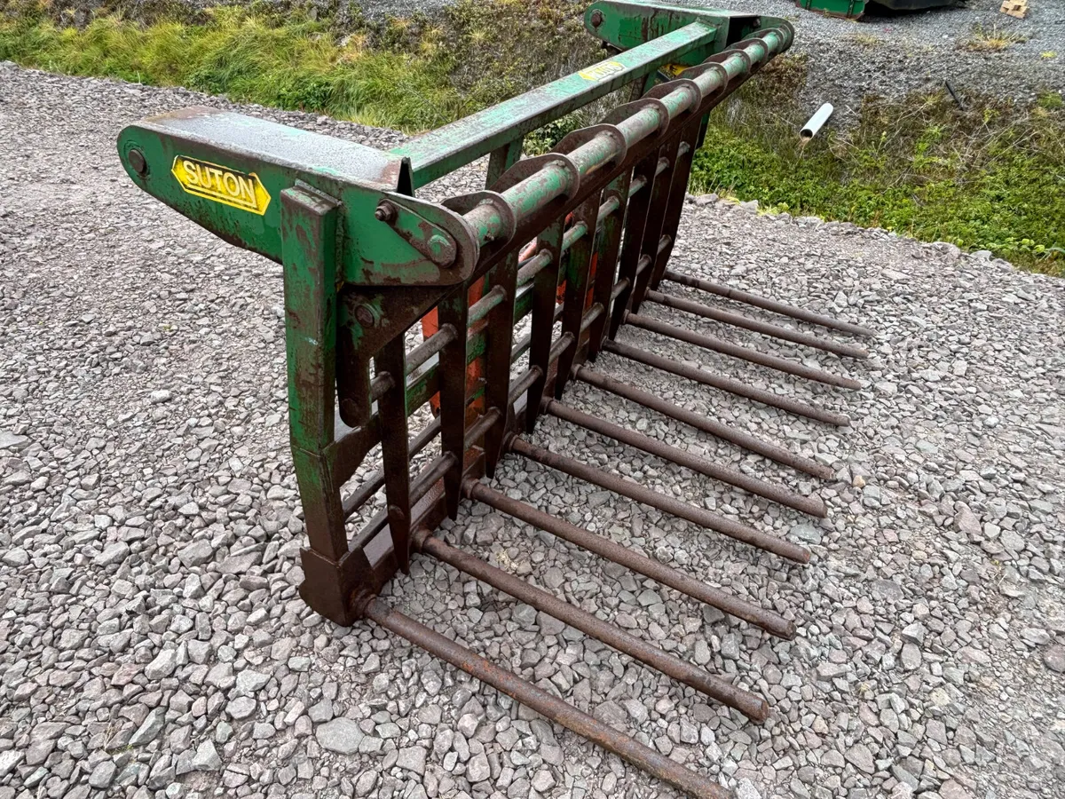 Suton 7ft push off buckrake (manitou brackets) - Image 2