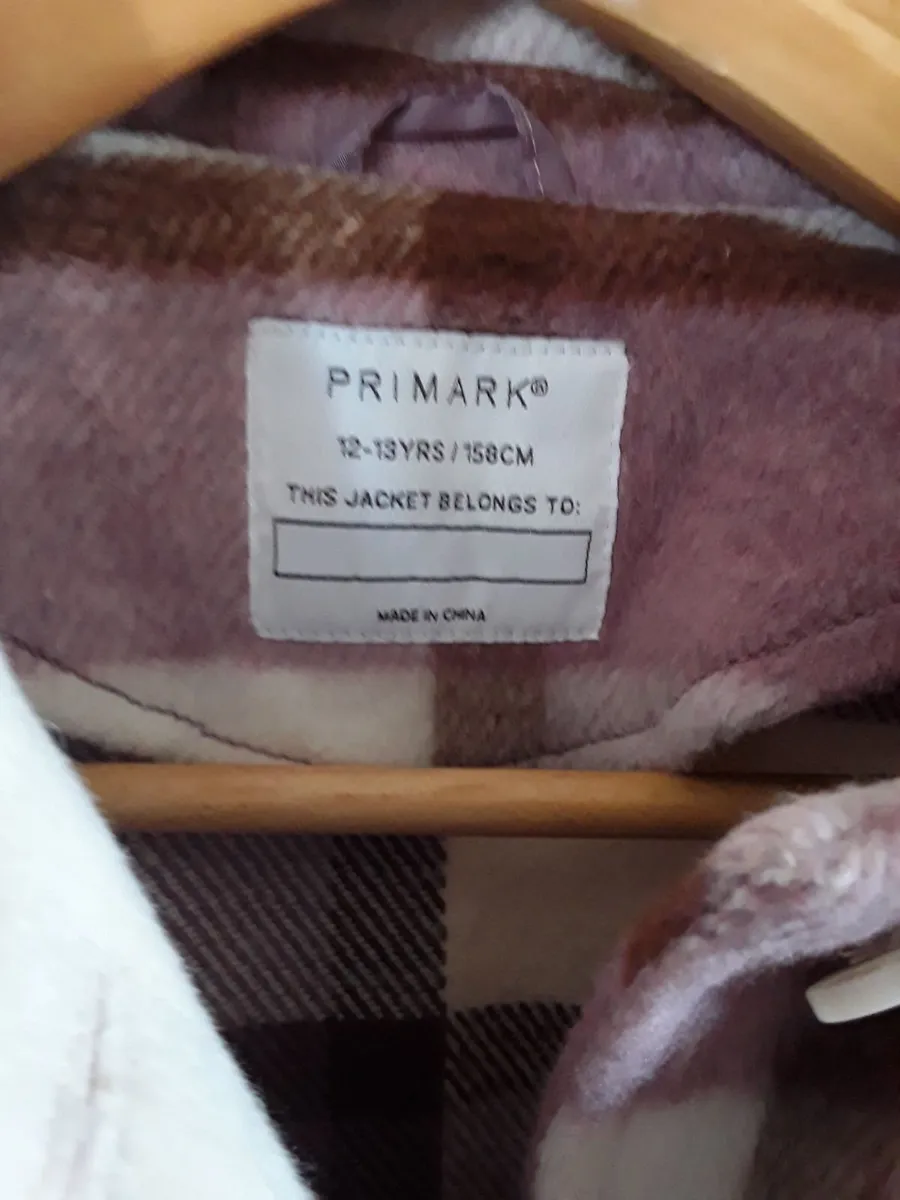 As new teenage girls heavy jacket worn once - Image 3