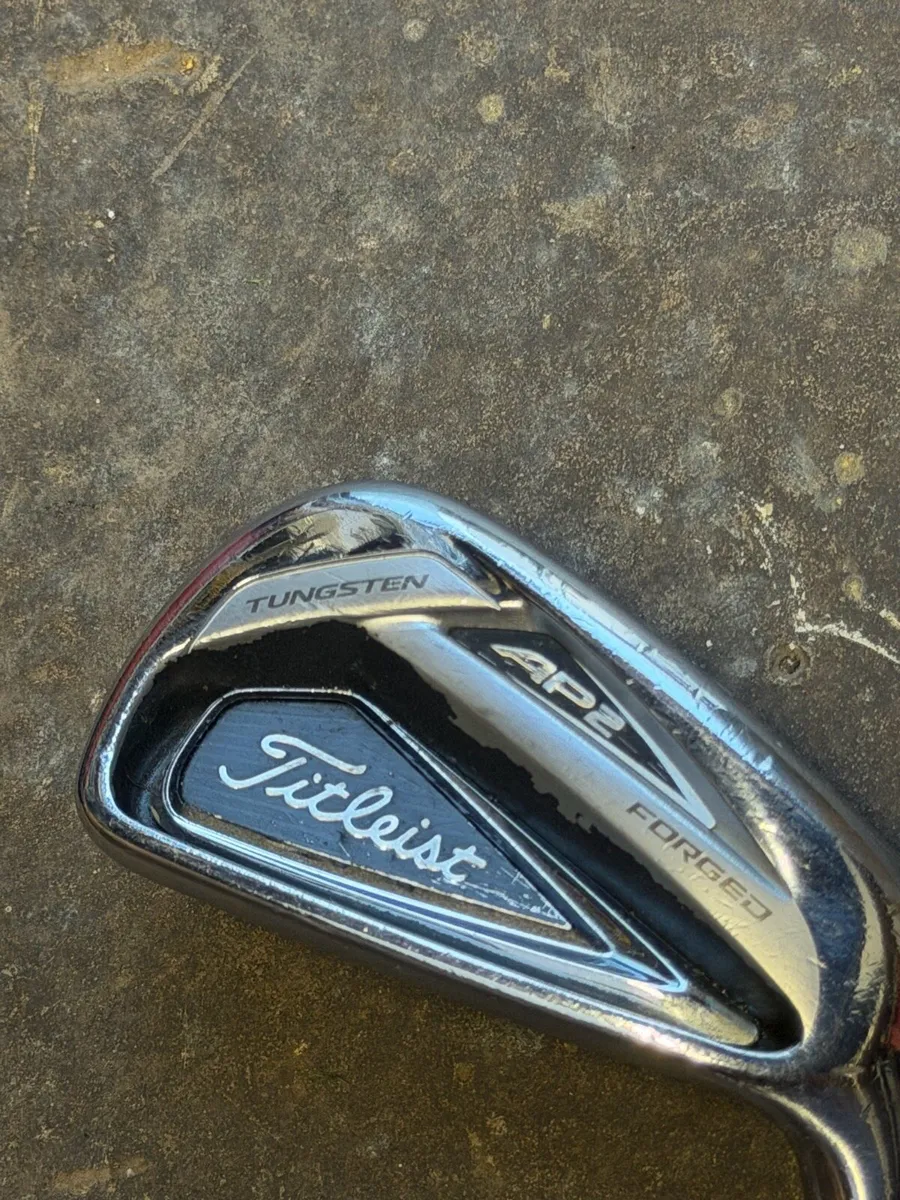 Titleist 716 AP2 Forged 5 Iron - Image 1