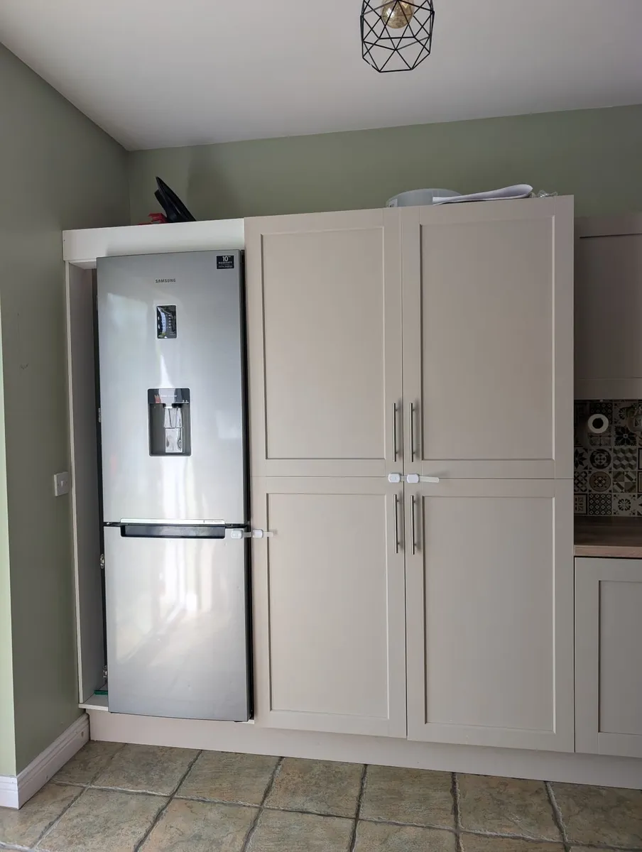Kitchen units - Image 2
