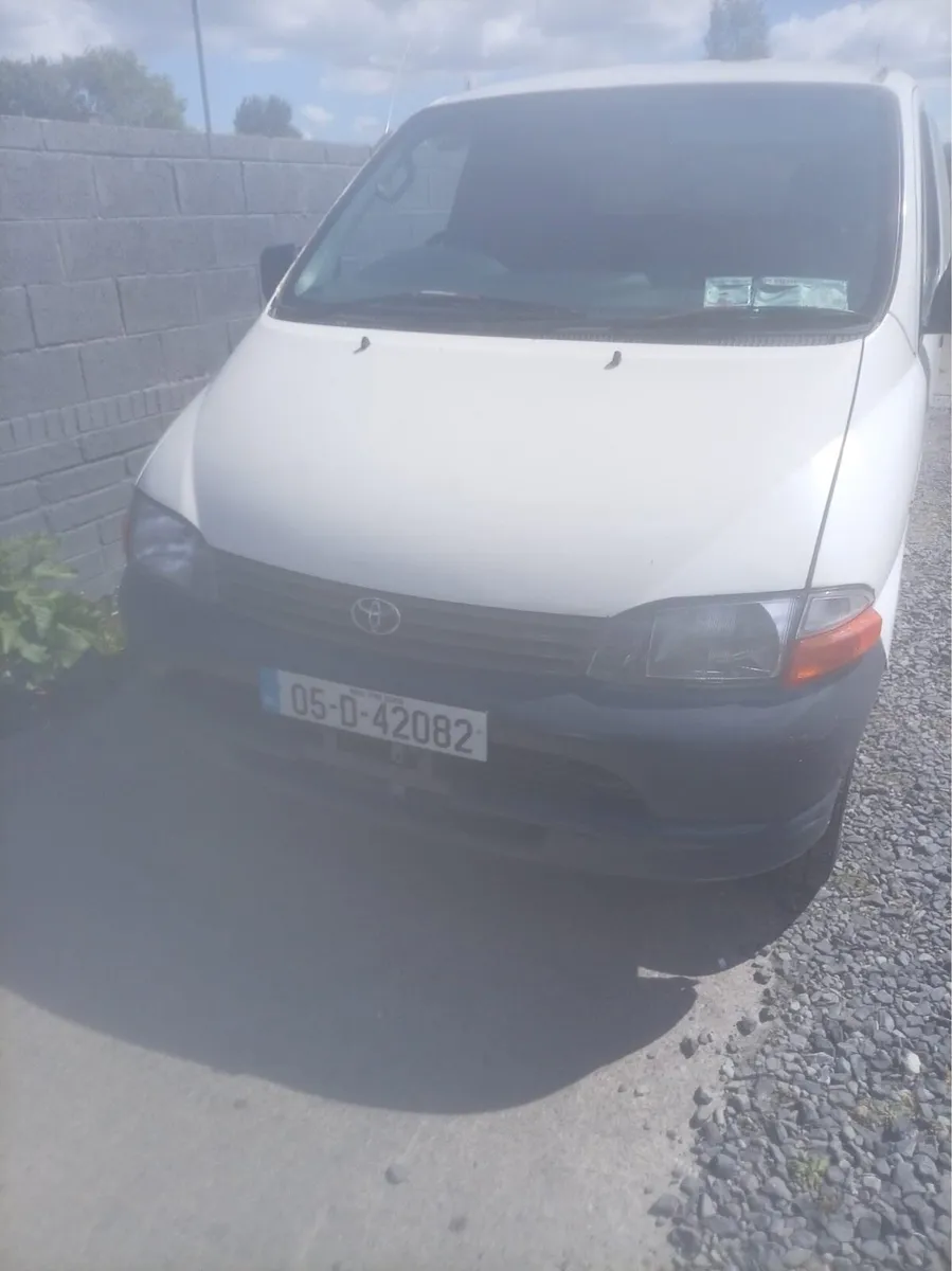 Toyota hiace cvrt 11/26 - Image 2