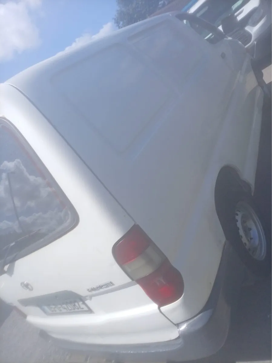 Toyota hiace cvrt 11/26 - Image 4