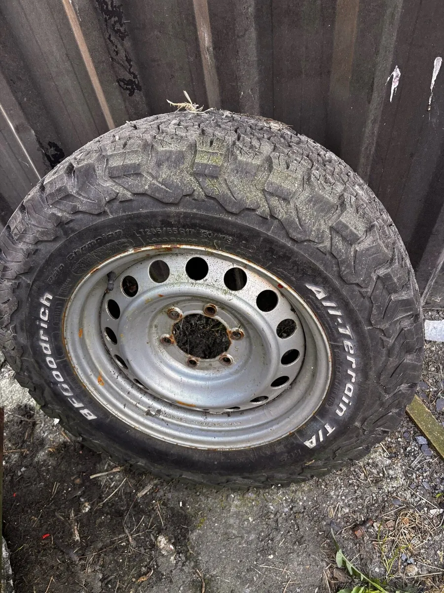 Hilux wheels