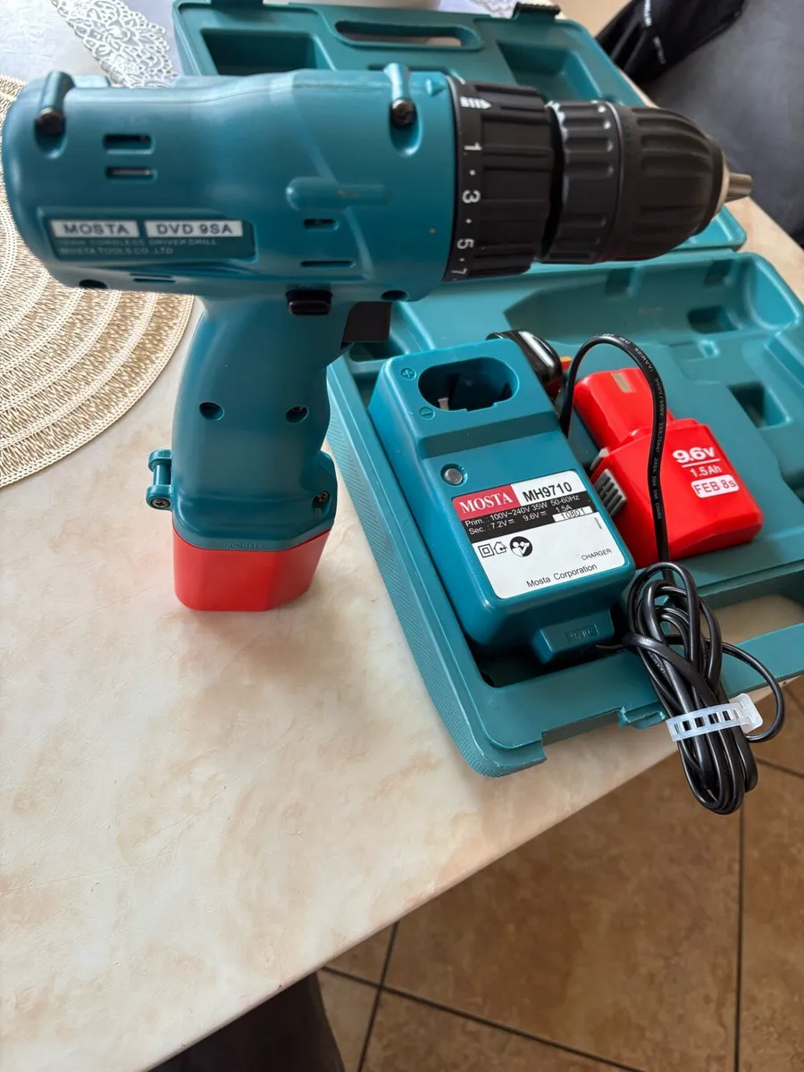 Brand-new cordless drill - Image 3
