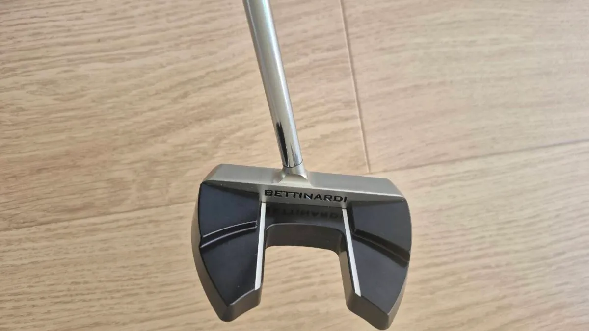 Bettinardi centre shaft putter - Image 4
