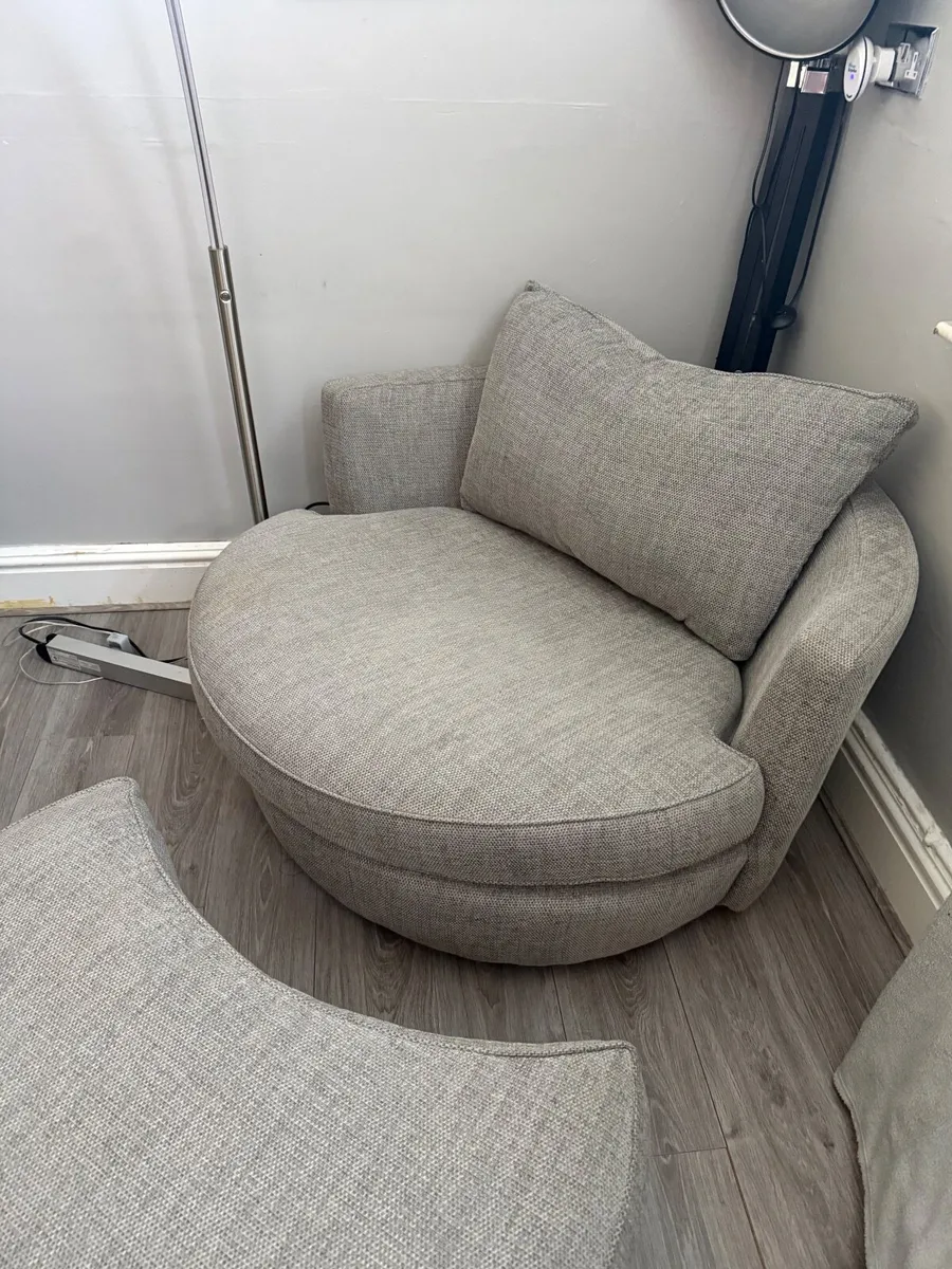 Sofa - Image 2