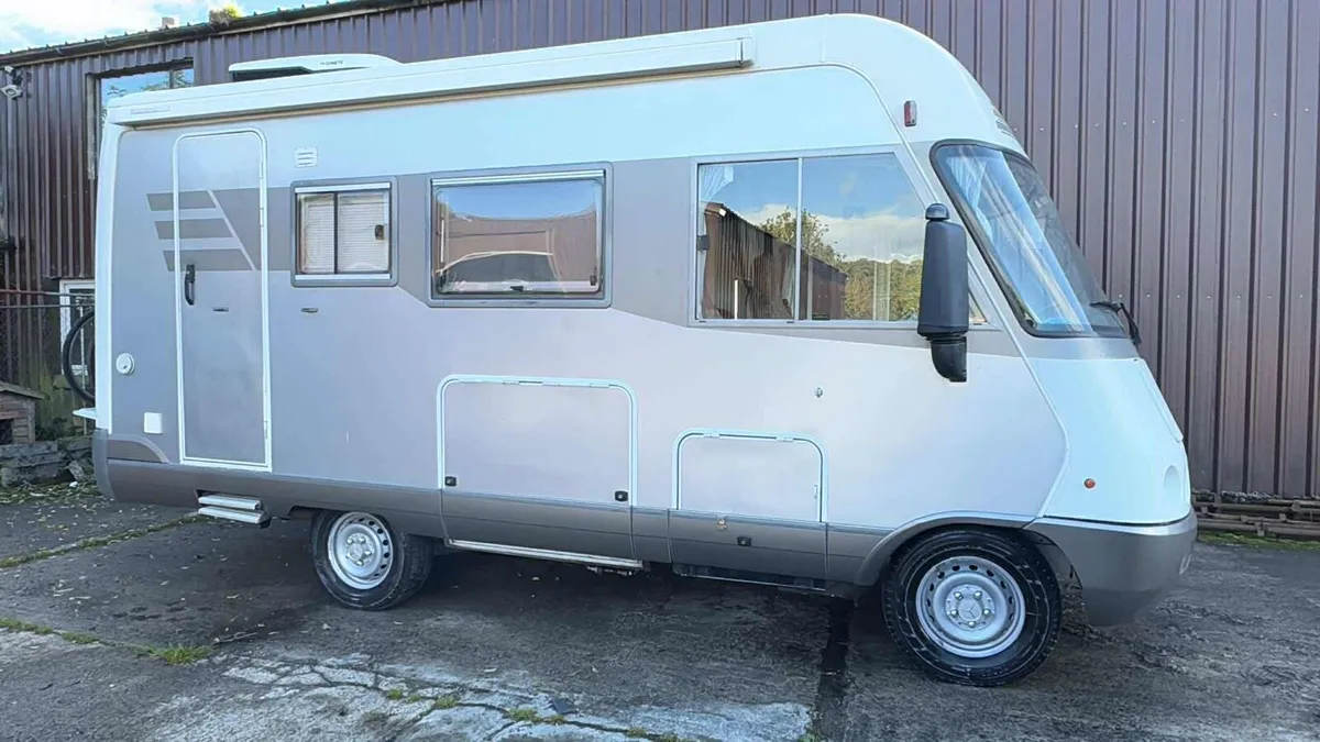 Hymer S520 (LHD) 2.9TD Mercedes engine - Image 1
