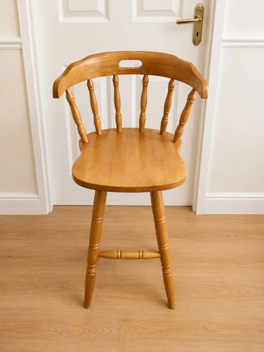 Solid Wood Bar Stool High Chair Good Condition - Image 3