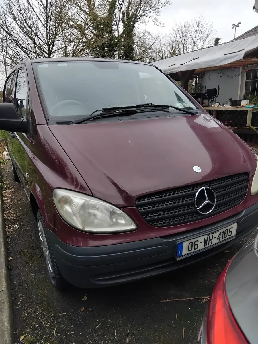 Mercedes Vito - Mercedes B150 - Image 1
