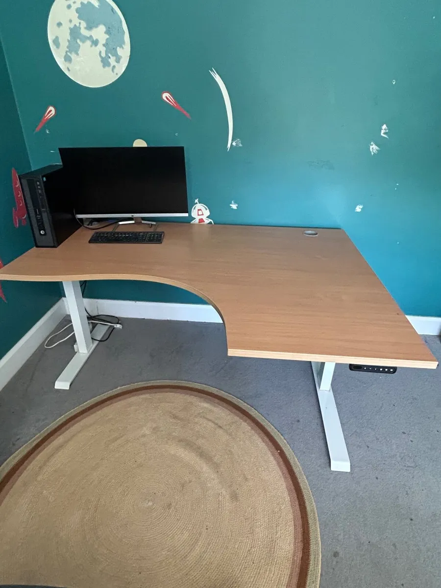Electric Standing Home office desk - Image 3
