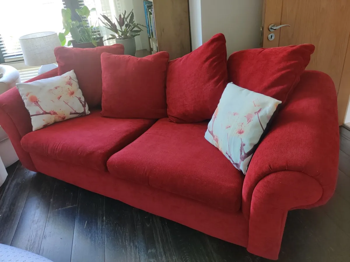 Couch - Image 2
