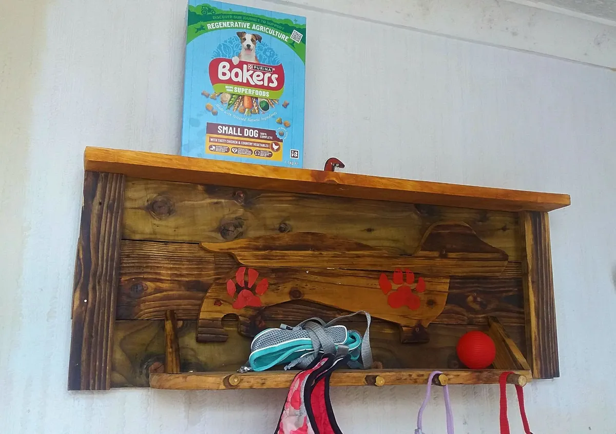 Rustic Wall Dog Organiser /station/storage displa - Image 1