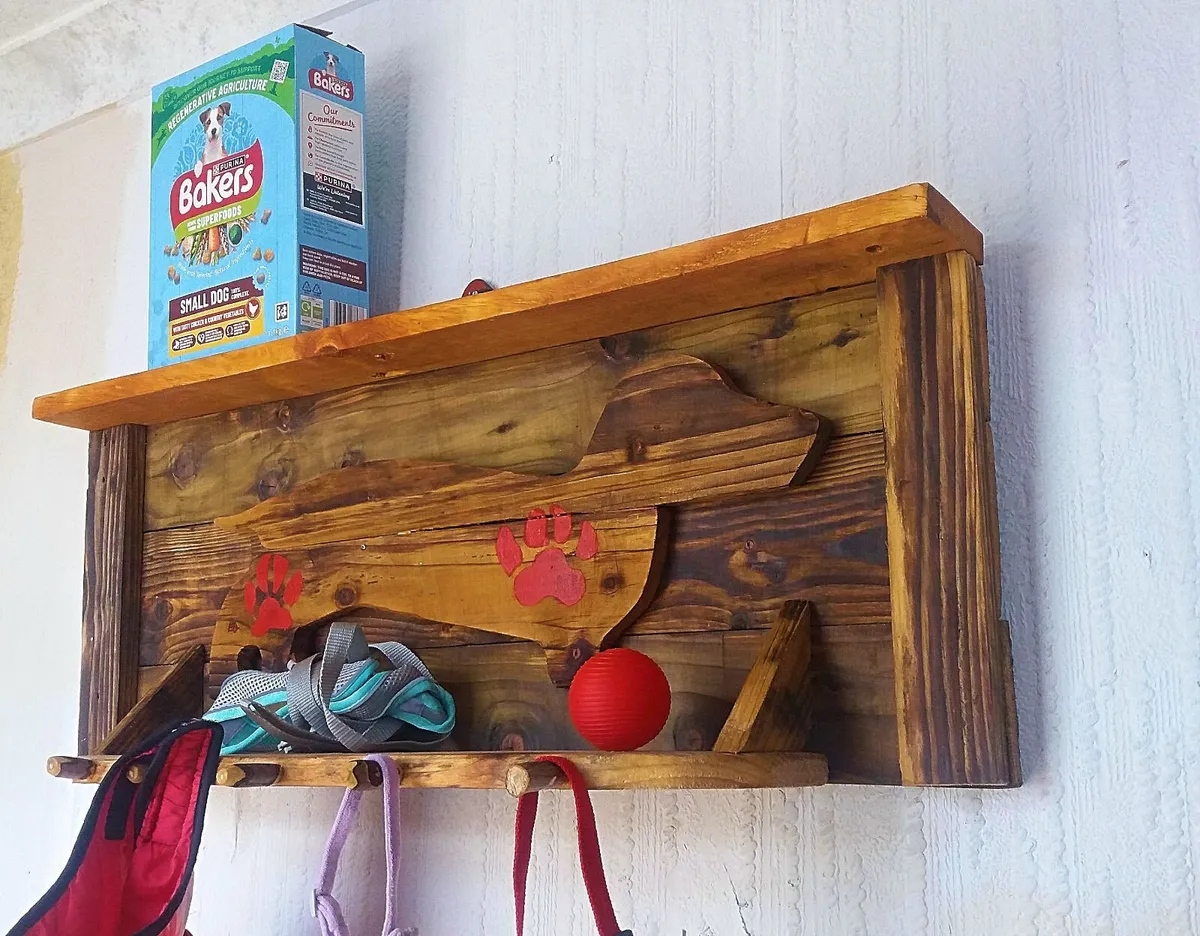 Rustic Wall Dog Organiser /station/storage displa - Image 3