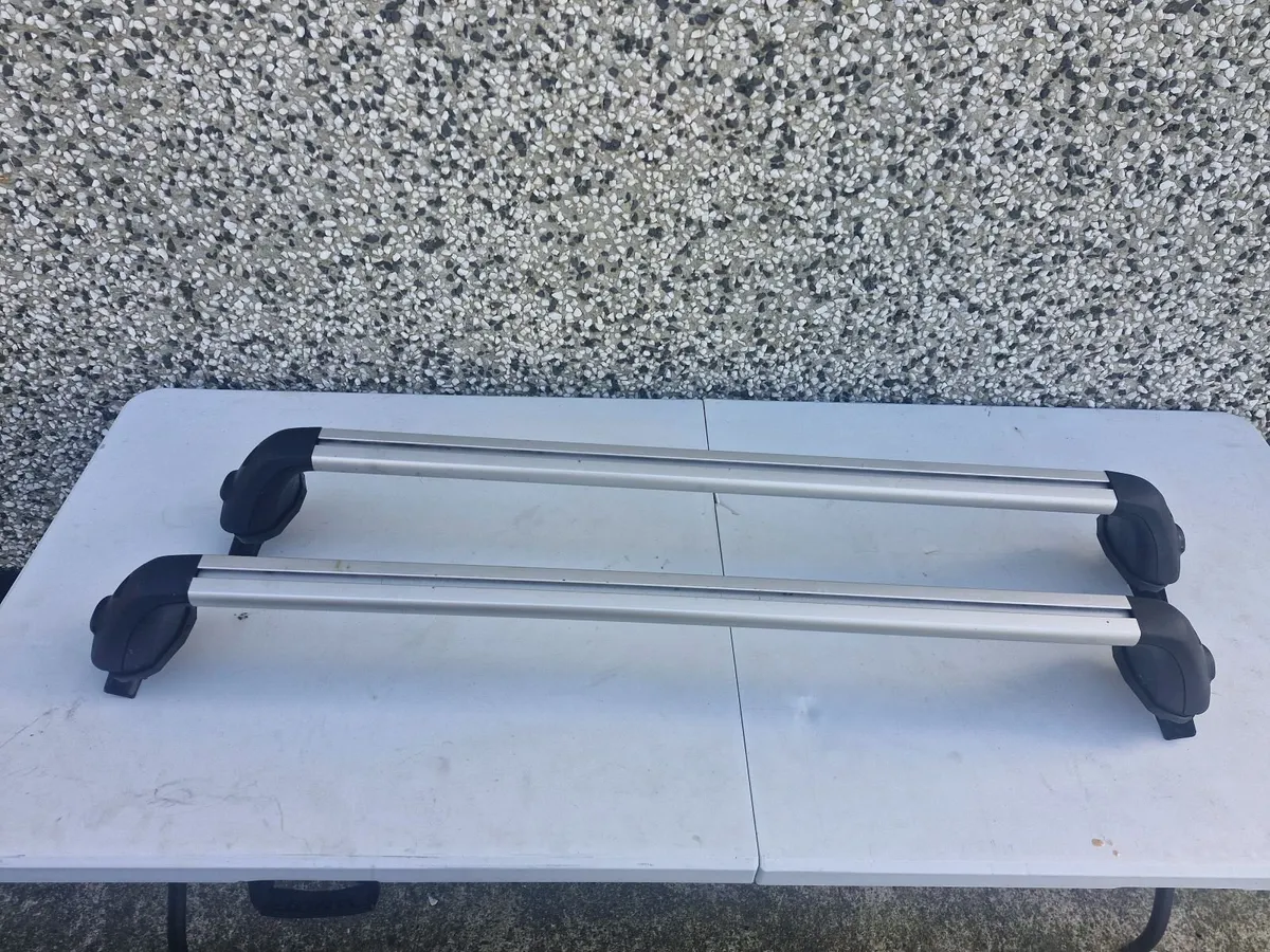 Roof Bars for Renault Arkana - Image 1