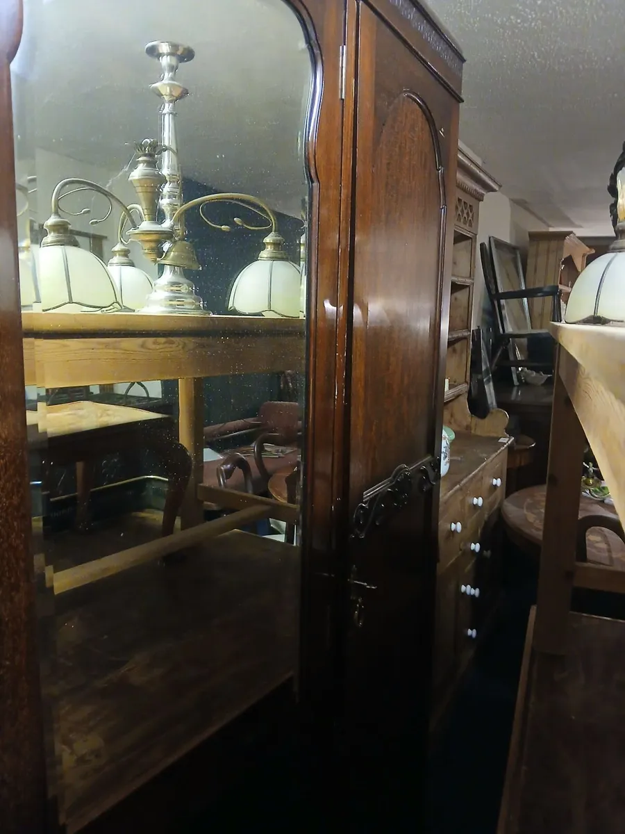 old wardrobe - Image 2